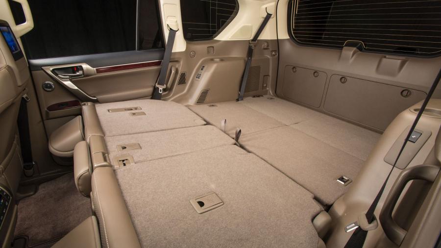 Интерьер Lexus GX460 2013 года  (фото 15 из 37)